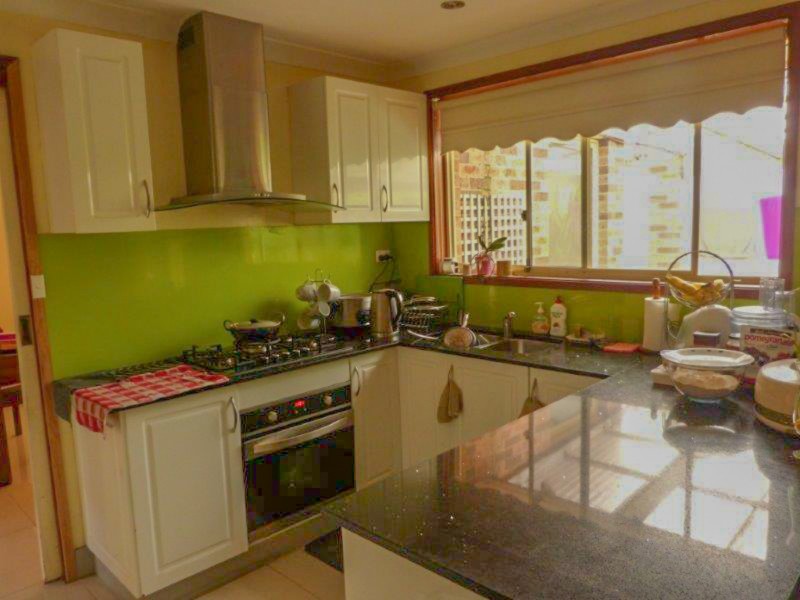 15 Milburn Street, Quakers Hill NSW 2763