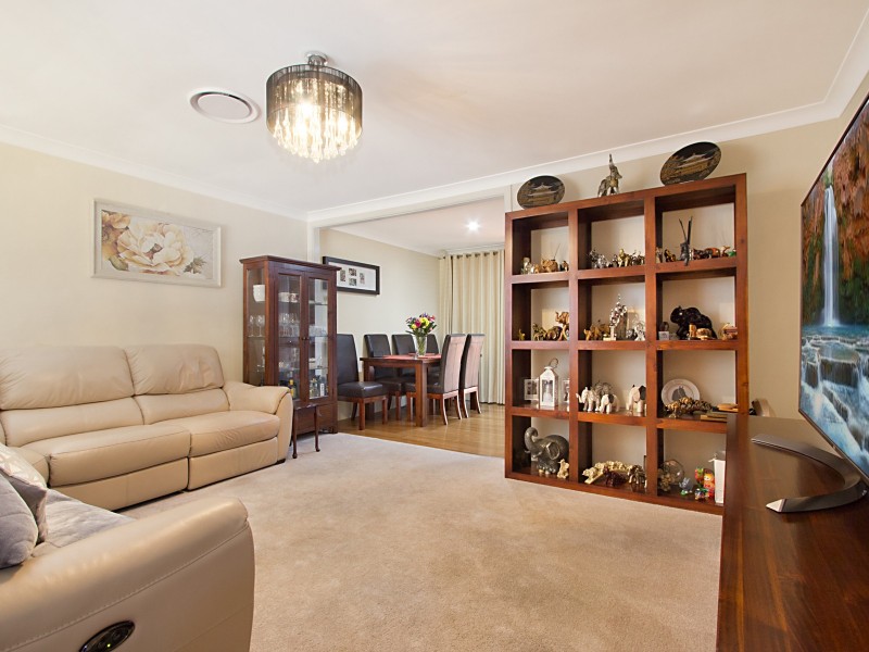 11 Daffodil Street, Marayong NSW 2148