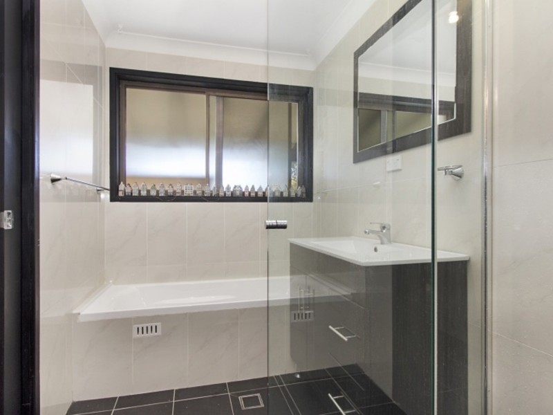 39a Lalor Road, Quakers Hill NSW 2763