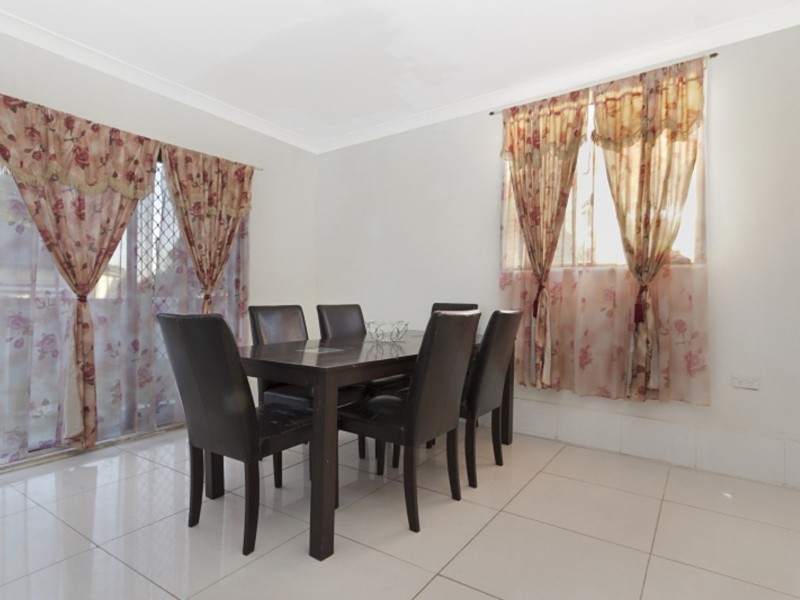 32 Quakers Road, Marayong NSW 2148