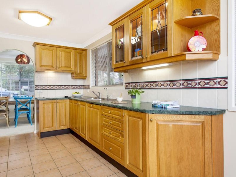 30 Sherridon Crescent, Quakers Hill NSW 2763