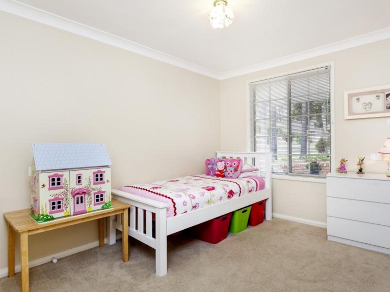 30 Sherridon Crescent, Quakers Hill NSW 2763