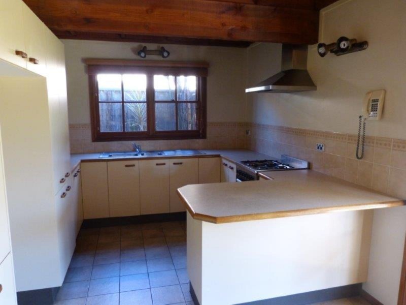 2 Walter Close, Bligh Park NSW 2756