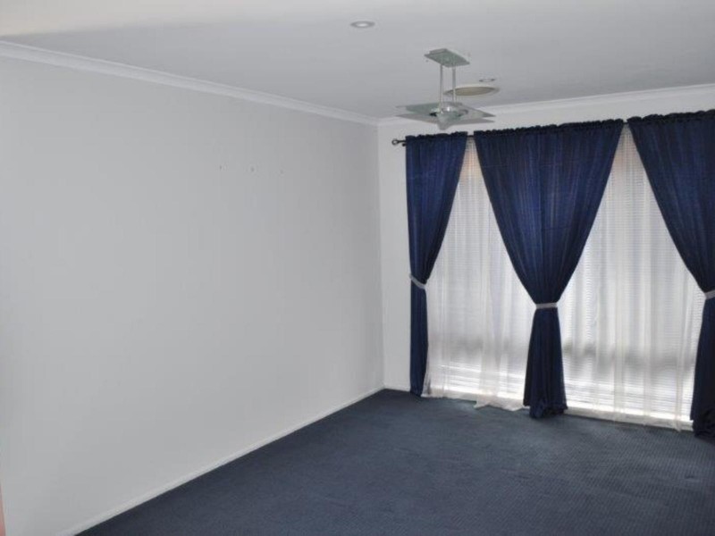 3 Alfred Place, Quakers Hill NSW 2763