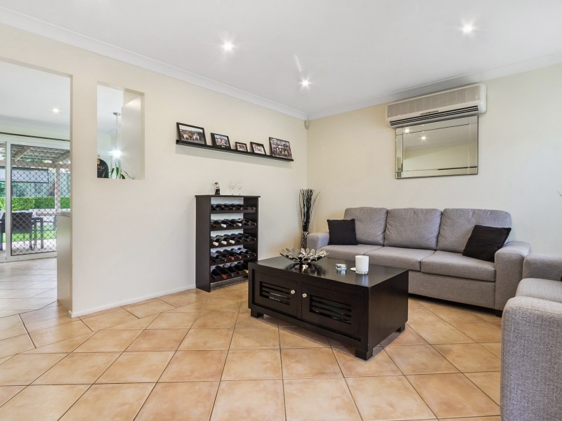 1 Aimee Street, Quakers Hill NSW 2763
