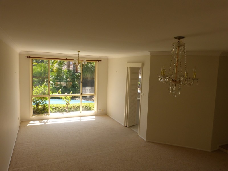 102 Wilson Road, Quakers Hill NSW 2763