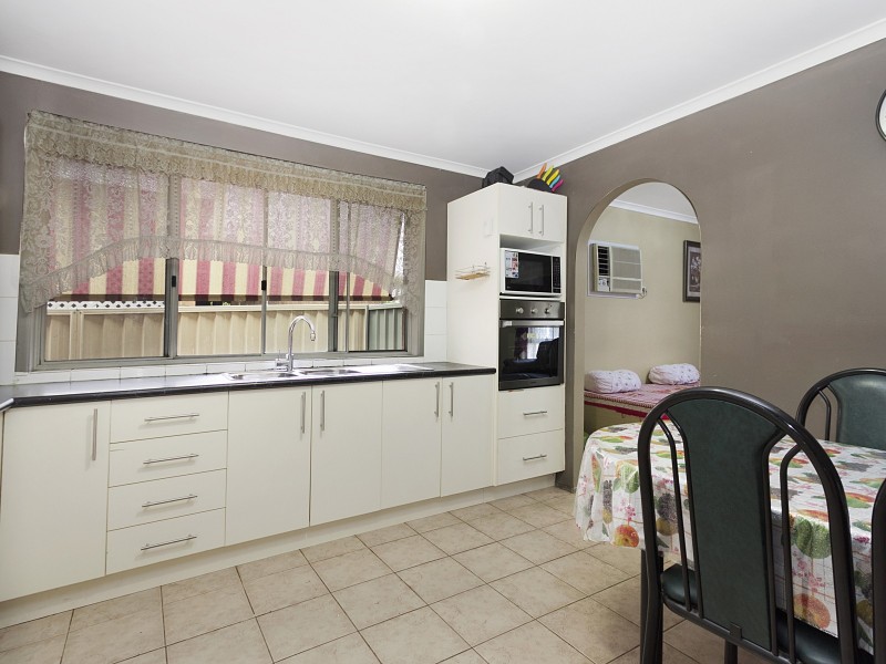 76 Quakers Rd, Marayong NSW 2148
