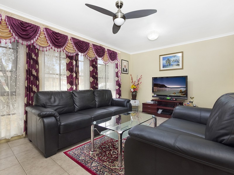 76 Quakers Rd, Marayong NSW 2148