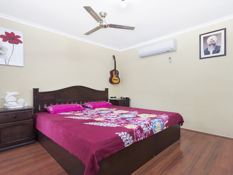 76 Quakers Rd, Marayong NSW 2148