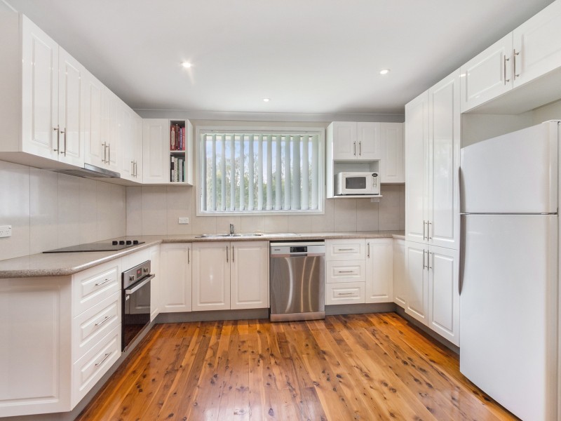 70 Nathan Crescent, Dean Park NSW 2761