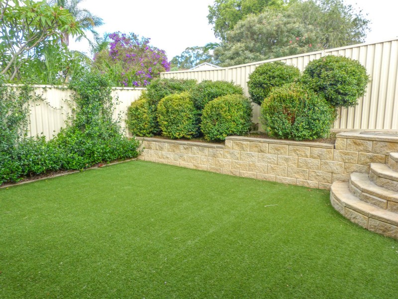 11 Peel Street, Quakers Hill NSW 2763