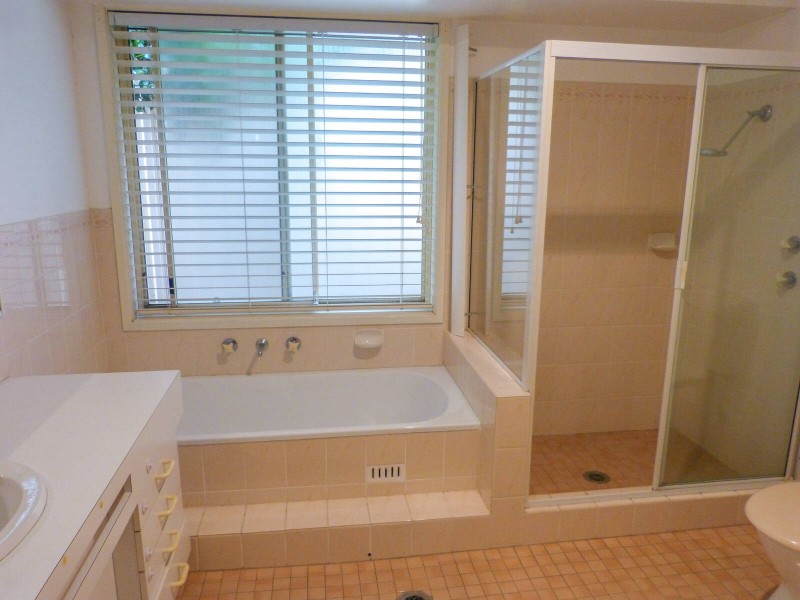 11 Peel Street, Quakers Hill NSW 2763