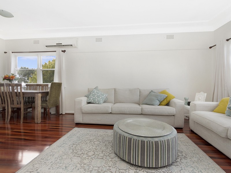 35 Leslie St, Blacktown NSW 2148