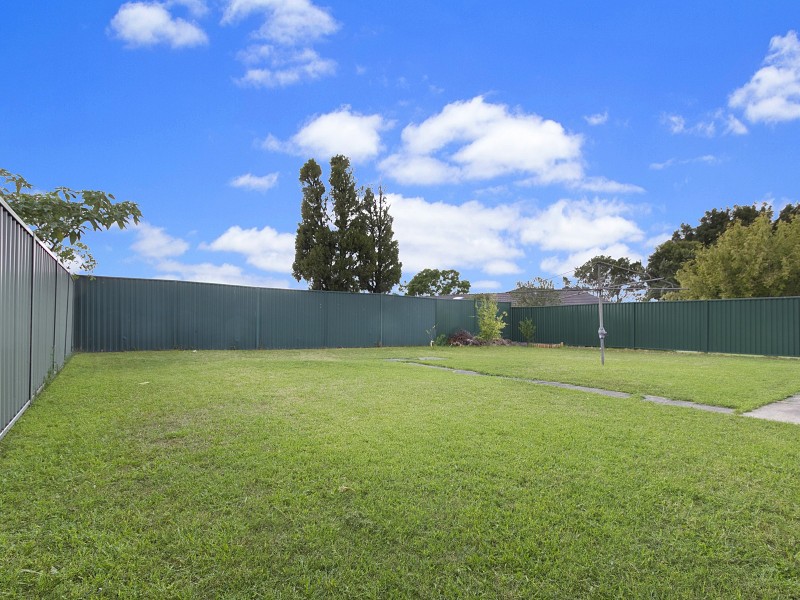 35 Leslie St, Blacktown NSW 2148