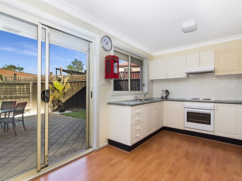 4/2 Charlotte Road, Rooty Hill NSW 2766