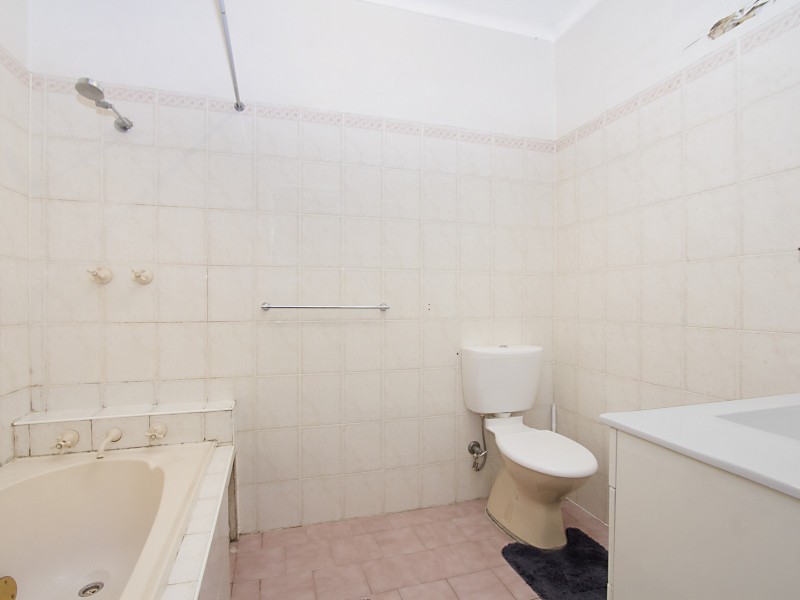 1 Matthew Crescent, Blacktown NSW 2148