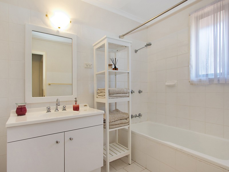 32 Caratel Crescent, Marayong NSW 2148