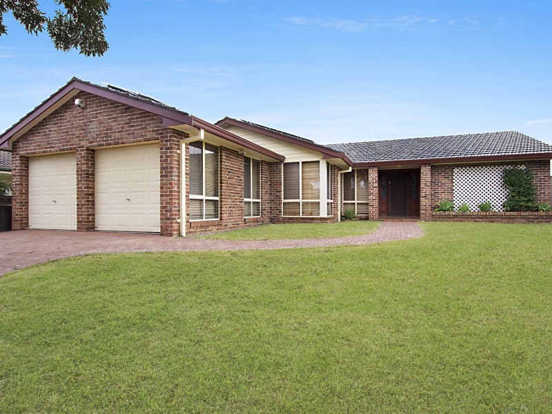 37  Gracelands Drive, Quakers Hill NSW 2763