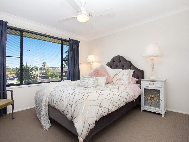 9 Lindfield Place, Dean Park NSW 2761