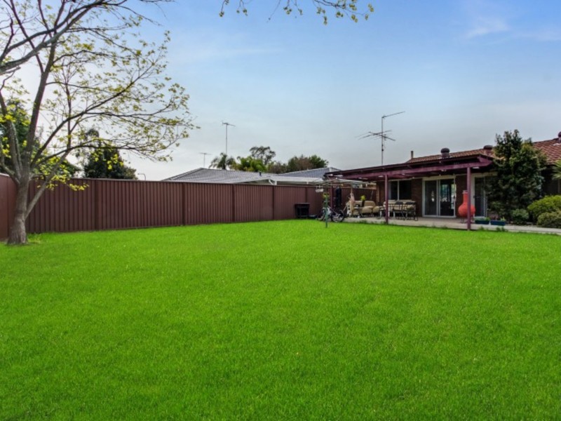 83 Foxwood Avenue, Quakers Hill NSW 2763