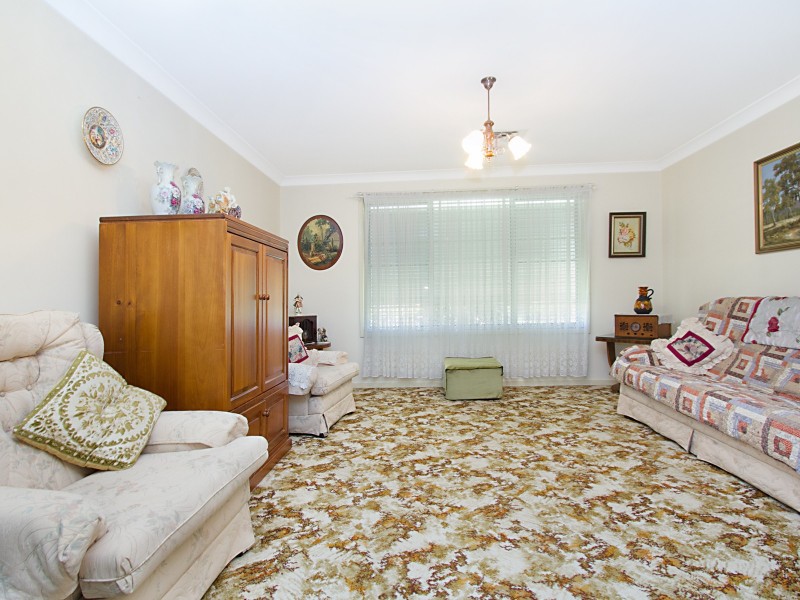 10 Jasmine Avenue, Quakers Hill NSW 2763