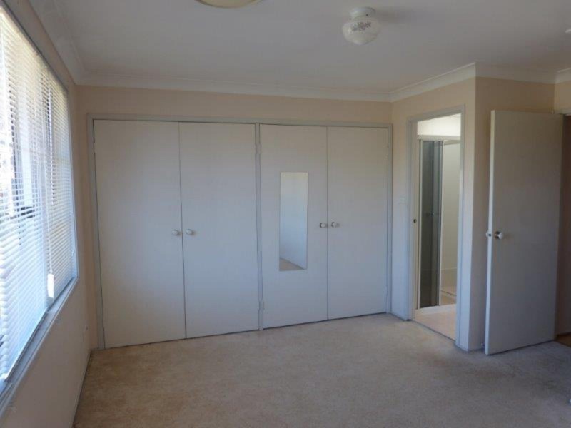 13 Samuel Place, Quakers Hill NSW 2763