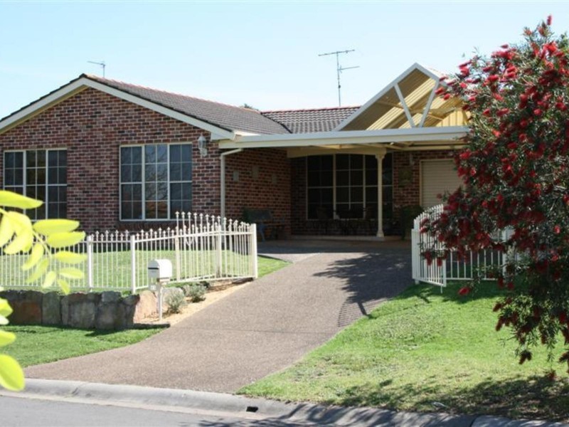 83 Pagoda Crescent, Quakers Hill NSW 2763