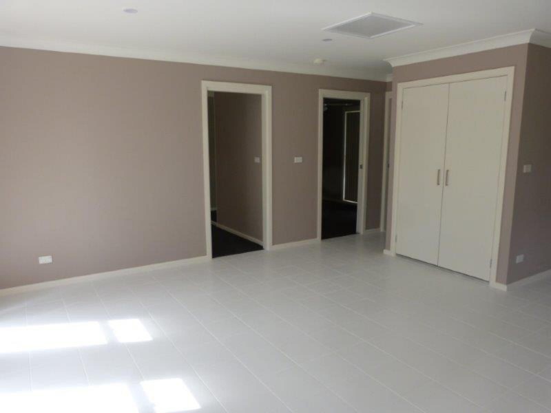 9a  Wills Street, Lalor Park NSW 2147