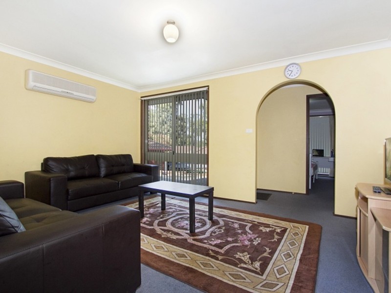 6 Tully Place, Quakers Hill NSW 2763