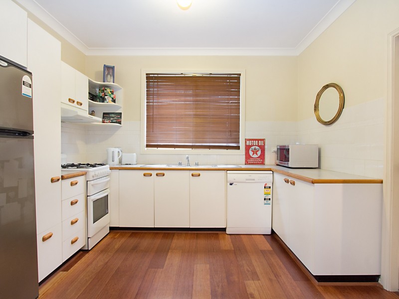 2/58 Lalor Road, Quakers Hill NSW 2763