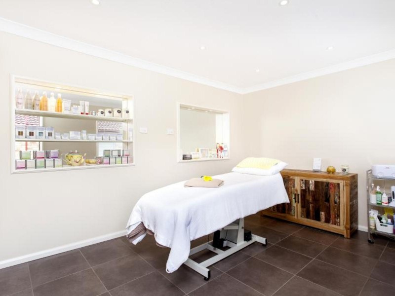 30 Sherridon Crescent, Quakers Hill NSW 2763