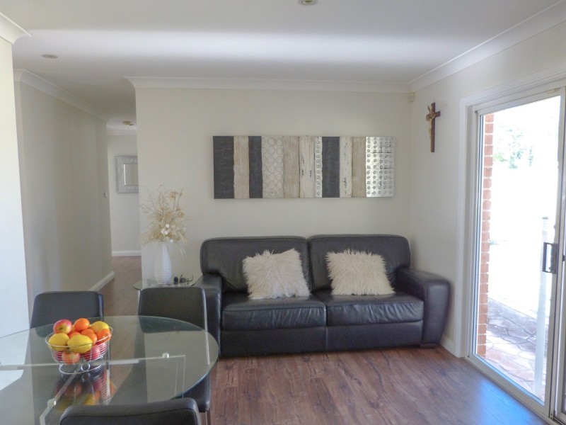 8 Zerafa Place, Quakers Hill NSW 2763