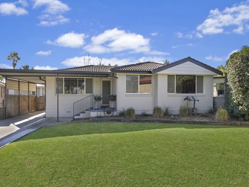 50 Glenn Street, Dean Park NSW 2761