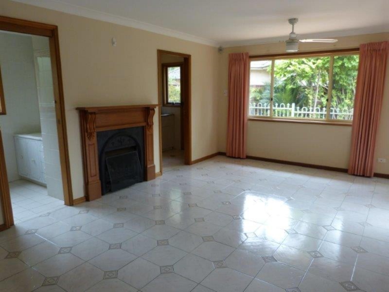 18 Gwynellen Place, Cherrybrook NSW 2126