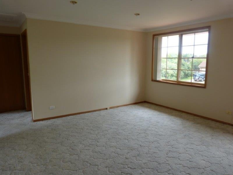 18 Gwynellen Place, Cherrybrook NSW 2126