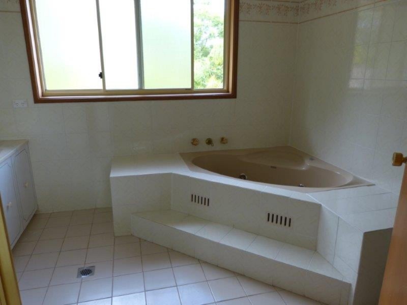 18 Gwynellen Place, Cherrybrook NSW 2126
