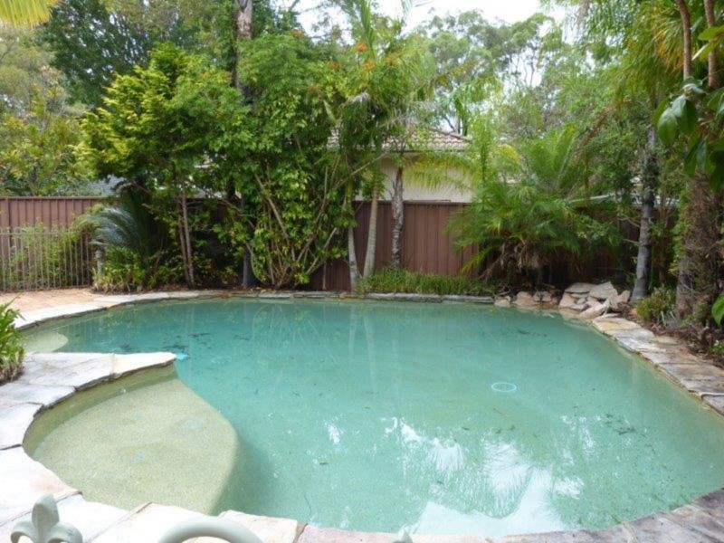 18 Gwynellen Place, Cherrybrook NSW 2126