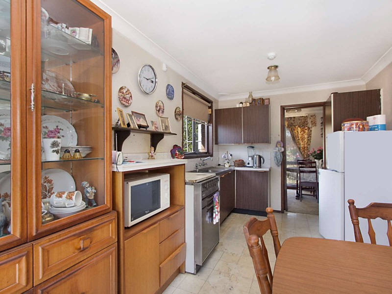 73 Narcissus Ave, Quakers Hill NSW 2763