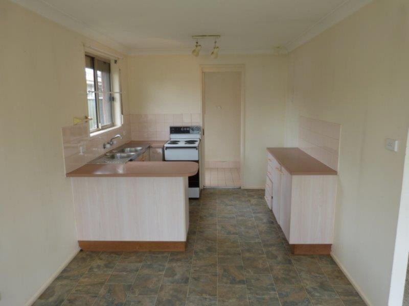 99 Colebee Crescent, Hassall Grove NSW 2761