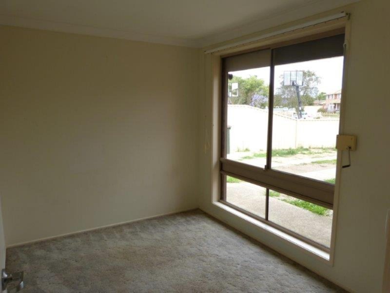 99 Colebee Crescent, Hassall Grove NSW 2761