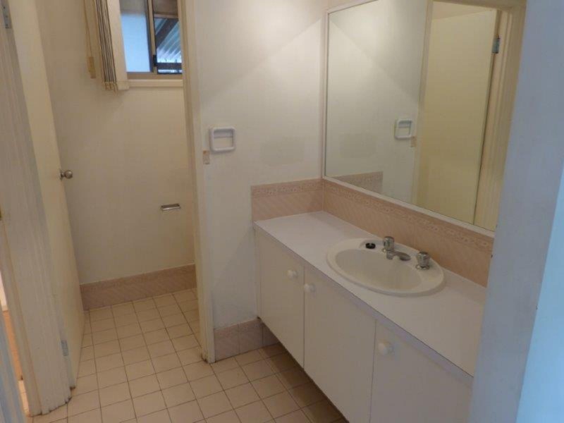 99 Colebee Crescent, Hassall Grove NSW 2761