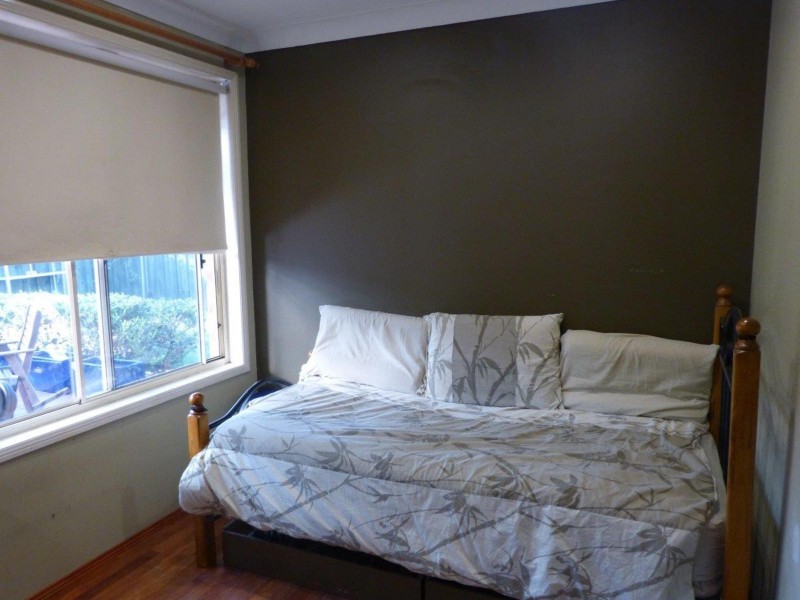 5 Loretta Place, Glendenning NSW 2761