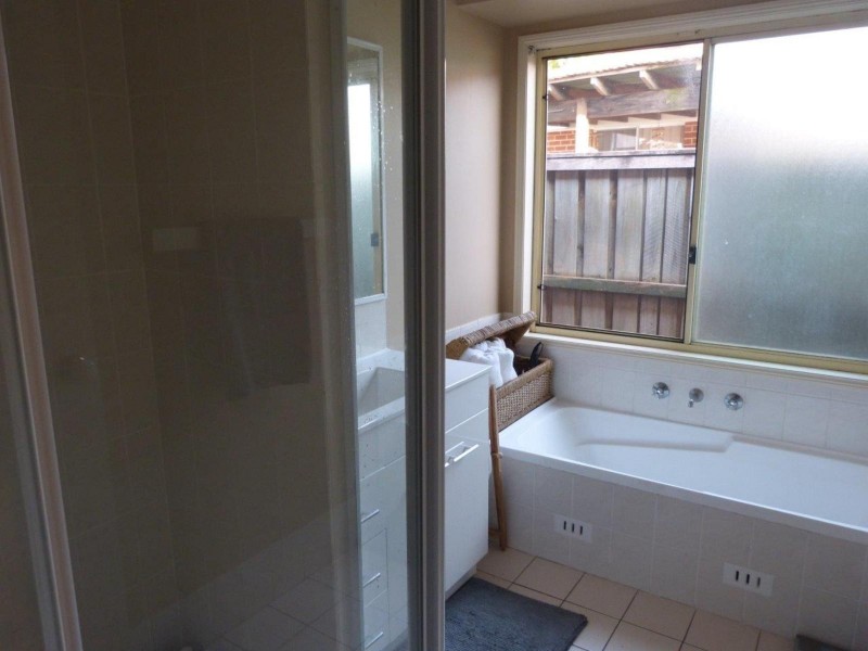 5 Loretta Place, Glendenning NSW 2761