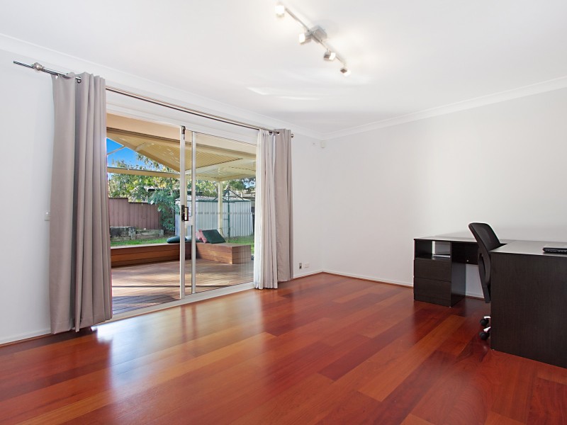 85  Calandra Avenue, Quakers Hill NSW 2763