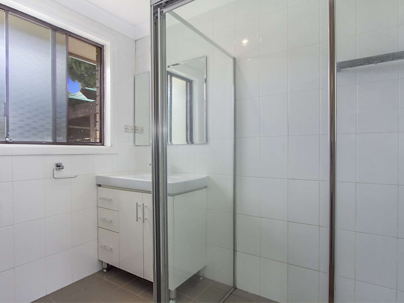 4  Wayne Street, Dean Park NSW 2761