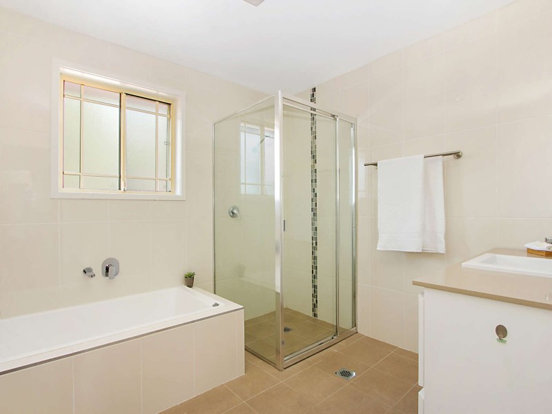 6/8 Hillcrest Road, Quakers Hill NSW 2763