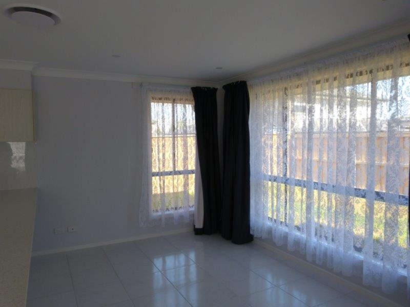 6 Strathedon Avenue, Colebee NSW 2761