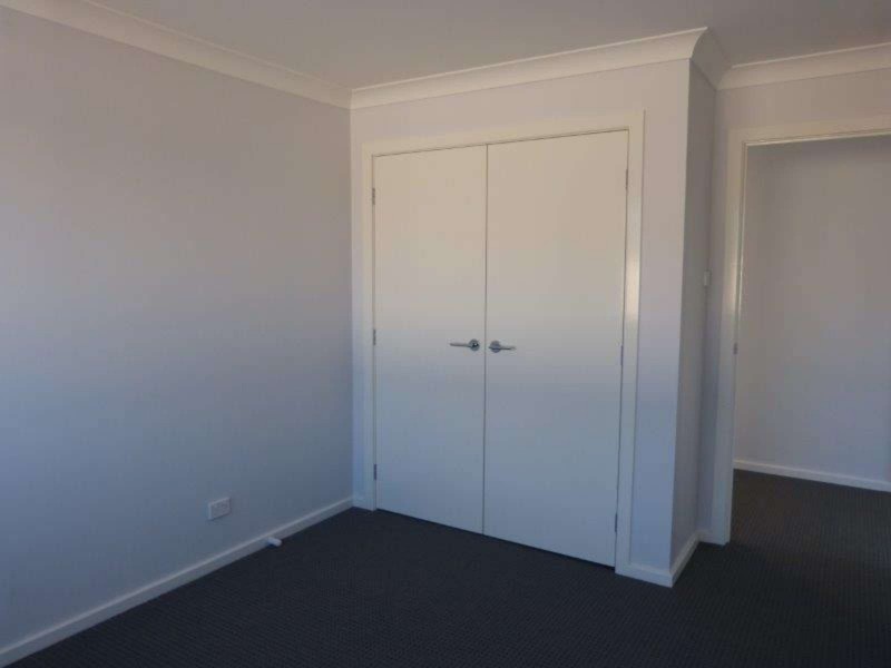 6 Strathedon Avenue, Colebee NSW 2761