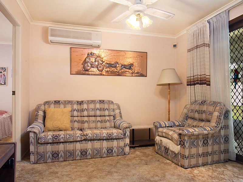 18 Cowper Circle, Quakers Hill NSW 2763