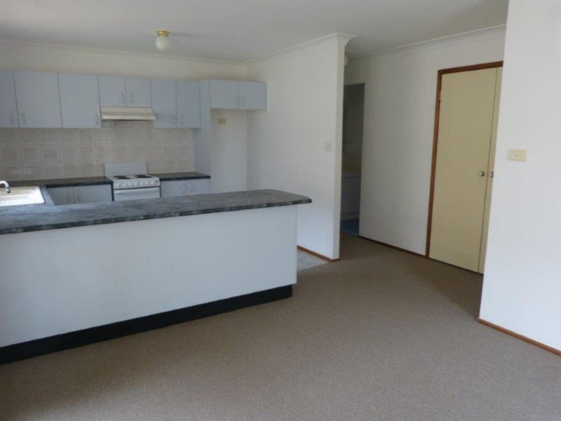 77 Manorhouse Blvd, Quakers Hill NSW 2763